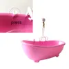 Accessoires de poupée Mini salle de bain en plastique baignoire miniatures jouant maison pulvérisation d'eau enfants jouets de bain baignoire électrique accessoires de poupée 1/6 échelle 230826