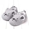 Primeros caminantes, zapatos para bebés, niños y niñas, suela suave, antideslizantes, zapatos de casa para cuna, bonitos animales, invierno, cálidos primeros caminantes L0826