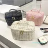 Borse per cosmetici Borsa da donna piccola e profumata in stile vento di grande capacità Borsa per il lavaggio del trucco portatile retrò di fascia alta di grande capacità