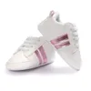 First Walkers Scarpe da bambino nate Ragazzi Sneaker da ragazza Due strisce per bambini Bambini piccoli Stringate in pelle PU Suola morbida Sneakers 018 Mesi 230825