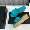 23ss A/I Donna Pantofole con zeppa e plateau con tacco Designer Asciugamano in tessuto Slip On Slides Classico Fucsia Lago Blu Viola Muli Suola antiscivolo Scarpe da donna per il tempo libero all'aperto