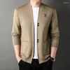 Pulls pour hommes 2023 Cardigan tricoté de haute qualité sans boutons Costumes décontractés Homme Vêtements Manteaux à manches longues Veste