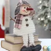 Decorazioni natalizie Tessuto seduto natalizio Pupazzo di neve Bambola Cappello a punta Cappello a cilindro Gamba incrociata Decorazione bambola vintage Ornamenti Decorazione natalizia Casa 230825