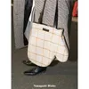 Sacs de soirée coréen personnalisation Plaid laine gant forme esthétique sac fourre-tout à la mode femmes épaule Y2k mode bandoulière 230826