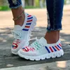 Sneakers i lato 2024 Knifrzona sukienka wulkanizowana Spring Nowa drukowana płaska platforma damska buty Mujer T230826 693