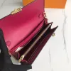 Diseñador Mujeres Bolsos de hombro Dama de lujo Carta de flores clásica Bolsos de cuero de alta calidad Cadenas crossbody Caja original Monederos a cuadros 60v