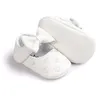 ファーストウォーカーの女の赤ちゃん靴ピンクボウノットハートアンチスリップソフトソール4色新生児クラシックプリンセスシューズファーストウォーカー幼児靴靴l0826