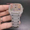 DSP0 Montre à diamant glacé pour homme Boîtier en or rose 2 tons Arc-en-ciel Chiffres romains Échelle Baguette Ston Lunette Nouvelle tendance Montre hip-hop Montre à mouvement automatique