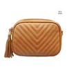 Novo em mini mulheres crossbody sacos acolchoados bolsa de couro falso bolsa de telefone com borla corrente bolsa de ombro