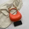 Akşam çantaları kadın hobo çanta lüks tasarım vintage çanta deri debriyaj çantası zincir crossbody için küçük omuz 230826