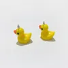 フープ漫画のかわいいアヒルのミニチュアリトルイエローダック樹脂アクセサリーdiy ducklingペンダントイヤリングネックレスブレスレットペンダント122872