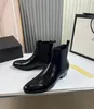 Designer Mens Ankle Boots korta skor gummi utomhus promenad vinter chelsea mode stövlar skor äkta läder glid på bagage 38-45