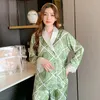 Indumenti da notte da donna Stampa di lusso Pantaloni da camicia Pigiama Completo da donna Rayon verde Due pezzi Set Patchwork di pizzo sexy Abbigliamento per la casa Pigiama