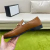 Mannen Designer Luxe Jurk Schoenen Loafers Ronde Neus Solid Slip-On Handgemaakte Bruiloft Schoenen voor Mannen Gratis Verzending Maat 38-45