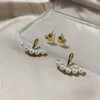 Nuevos y elegantes pendientes de perlas colgantes en forma de corazón de Metal, joyería de moda coreana para mujer y niña, accesorios al por mayor YME019