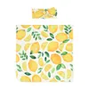 Koce Skupita 2PCS Cute Fruit Baby Swaddle Zestaw z opaską na głowę Strawberry Lemon Infant Envelope Miękki oddychał 230826