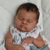 Lalki npk 18 cali Laura już skończyła Reborn Baby Doll Born Size Ciemna skóra Ręka szczegółowa Malowane widziane żyły 230826