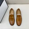 Mode Zakelijk Casual Echt lederen schoenen Handgemaakte feestbruiloftkleding Heren Kantoorontwerper Kledingschoen Grote maat 38-45 Zwarte loafers