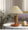Tischlampen Plissee Retro Lampe Nordic Messing Wohnzimmer Schlafzimmer Massivholz Dekorativ