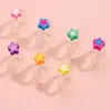 Bagues de cluster U-Magical Multiple Candy Couleurs Résine Star Bague pour femmes Exquis Polymère Argile Contrastée Géométrique Tempérament Bijoux