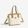 Bolsa mensageiro bolsas femininas nova estilingue ombro crossbody bolsa feminina moda pequena bolsa quadrada rede vermelha estampa ursinho cesta de vegetais bolsa crossbody