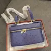 Loro dodatkowa torba kieszonkowa 2024 Kobiet Designer Bag LP19 torebki makijażu toaletowe torba na ramię moda Trunk Crossbody Bag plecak