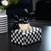 Kubki Strona główna Czarno -biała szachownica skórzana pudełko na tkankę Ins Sypialnia Miękka dekoracja