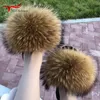 Slippers Echt Wasbeer Bont Slippers Voor Dames Zomer Pluizig Binnenhuis Fuzzy Platte Glijbanen Outdoor Mode Strand Sandalen Slippers 230826