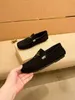 Klädskor designer high end trend äkta läder mäns mode casual skor loafers bean 230826