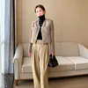 Wełniane mieszanki wełny Lucyever Khaki krótka kurtka dla jesiennej Anglii styl prosty tweed płaszcz Korean Chic On-Neck Ony-Neck 230826