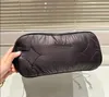 Diseñador Totes Bolso Cartera Moda Mensajero de cuero Hombro Invierno Down Bolso Bolsos de mujer Bolsas de compras compuestas de alta capacidad