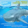 Electric/RC Animals 24G T11 Mini RC Shark Boat Rechargeable Radio Control Waterproof Simulation Swimming Animal Fish Robot Gifts Toys for children x0828