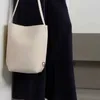 Le sac en rangée en cuir de grande capacité de grande capacité sac fourre-tout