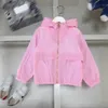 Designer Kids Zipper Coats Color Couleur Enfant Enfant Veste à capuche Taille 100-160 cm Fashion Long Light Light Baby Outwear AUG09 DHGATE001