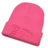 バービー秋と冬の新しいバービー100タワーニット帽子ピンクの帽子屋外温度セレブの薄い刺繍帽子