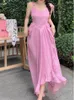 Casual Dresses 2023 Summer Vintage Backless Strap Oregelbundna ruffles midi klänning fransk kvinnlig elagant semester fairy sweet rosa fest