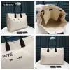 Designer Beach Bag Shoppingväskor Designer Tygväskor för kvinnor Högkvalitativ axelhandväskor Travelkontor Turist Weekend White Handbag Ladies Bag Brands