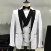 Мужские костюмы Blazers 2023 Мужчины костюма Blazer Black Ed Lapel Lacquard Fabirc White Wedding Обычная слабая жилетка Тернос.