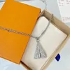 Luxury Designer Necklace 23ss high-end diamond Airplane necklace Paper airplane shape covered with dazzling artificial crystal necklace