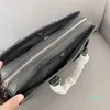 Pasta de designer bolsa para laptop cor sólida carta metais design grande capacidade maleta de couro bolsa masculina