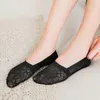 Women Socks Sexy Lace Flower Mesh Breathable Ankle Silicone Anti-slip Short Sock For Summer Thin Invisible Low Cut Slippers Grey