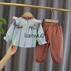 Conjuntos de ropa 2 unids Conjuntos de ropa para niñas Otoño Invierno Ropa para niñas pequeñas Ropa para niños Chándal para niña Traje Ropa para niños 2 a 7 años x0828