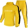 Homens Tracksuits Designer Hoodie Homens Mulheres Tracksuit Marca Impresso Basquete Sportswear Quente Duas Peças Set Hoodie Calças Running Wear