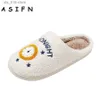 Chinelos ASIFN Cute Warm Meet Me At Midnight Chinelos Almofada Slides Soft Warm Comfort Flat Fur Woman Cartoon House Chinelos Sapatos Engraçados T230824