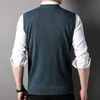 Gilet en laine pour hommes, gilet sans manches, col en v, épais, losange Jacquard, tricoté, collection automne et hiver 2022, HKD230828