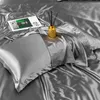 Conjuntos de cama Conjunto de cama de cor sólida Luxo Folha de cama macia e fronhas Qualidade Quilt Cover Summer Bed Set para Home Quality Bed Cover Set 230827