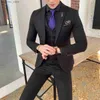 (Jacka + Vest + Pants) High-End Brand Boutique Fashion Striped Mens Formal Business Suit 3pces Set Luxury Groom Wedding Dress Q230828