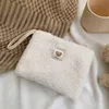 Sacos de cintura Cordeiro Cabelo Cosmético Saco Bonito De Pelúcia Maquiagem Organizador Bolsa Kawaii Lápis Caso Viagem Moeda Bolsa Acessório de Armazenamento Doméstico 230826