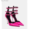 Nouvelle robe d'été Metal Sandals Sandales Pointy Fashion Single Chaussures Sexy Nightclub Party Mariage High Heels T2308 8818F