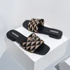 Designer Embroidered Fabric Slides Slippers Metallic Slide Sandals Embroidery Mules Women Low Heel Flip Flops Casual P Sandal Summer Chunky Heels Rubber Sole Shoes